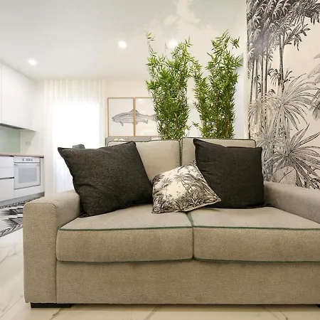 Dina House Avo Mariana *