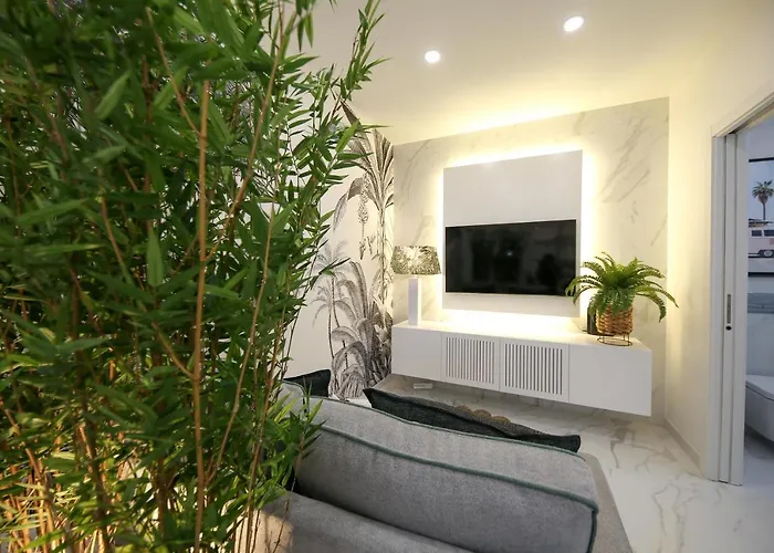 Apartament Dina House Avo Mariana