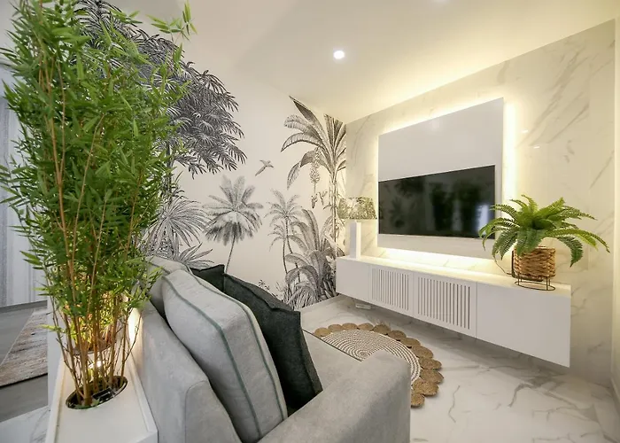 Dina House Avo Mariana Apartament *