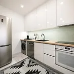 Dina House Avo Mariana * Ναζαρέ